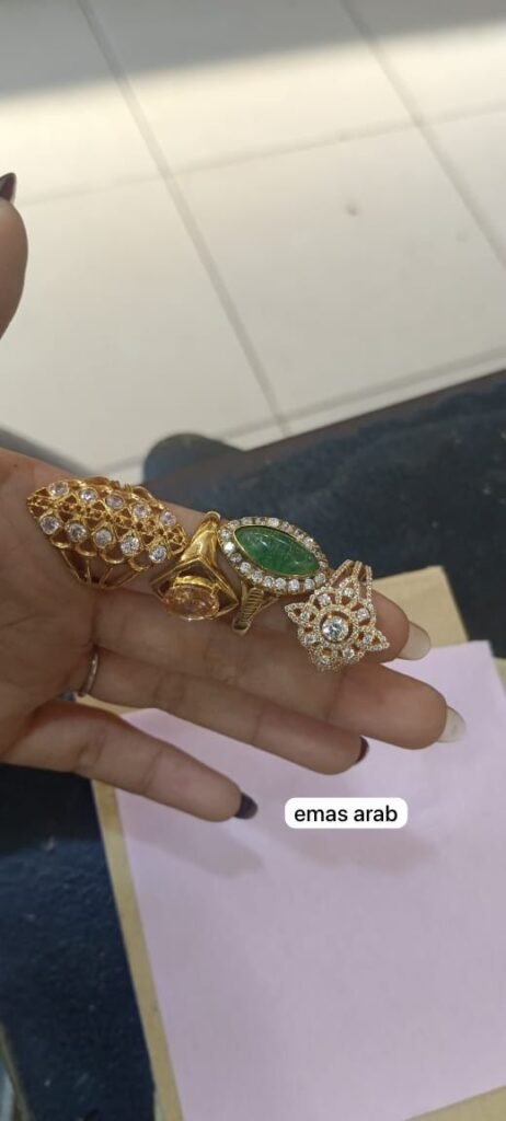 Terima Jual Beli Emas Tanpa Surat Dari Toko Lain